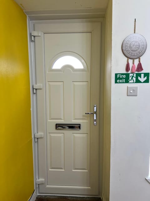 Penlea ~ 1 bedroom Flat with Harbour view Apartment in Scotland