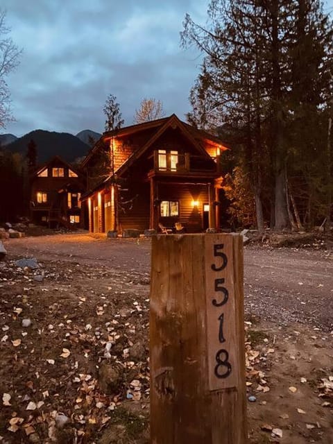 Property building, Natural landscape, Mountain view