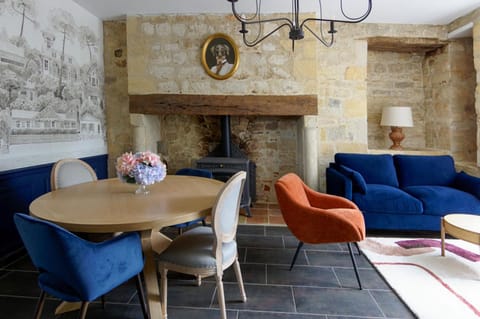 Living room, Seating area, flat iron