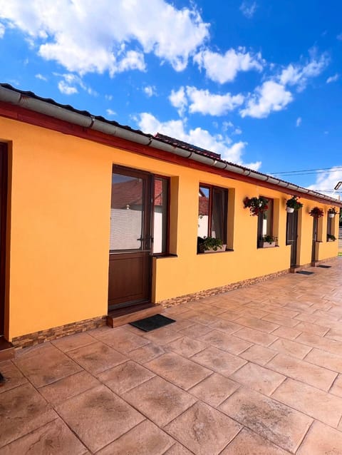 Damian Confort Zone - free parking - self check-in Apartment in Timisoara