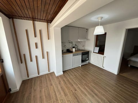 Damian Confort Zone - free parking - self check-in Apartment in Timisoara