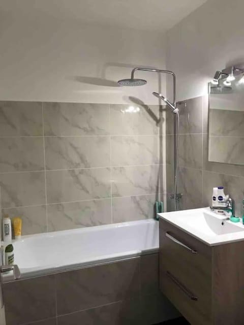 Apartment in the best location of Rougemont,Gstaad Apartment in Saanen