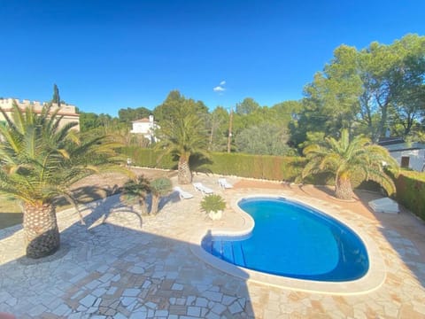 Garden, Swimming pool