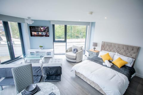 Excellent studio balcony apartment in Sheffield Apartment in Sheffield