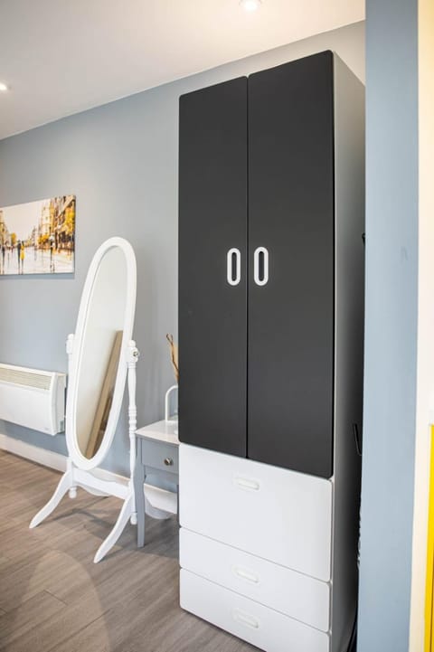 Excellent studio balcony apartment in Sheffield Apartment in Sheffield