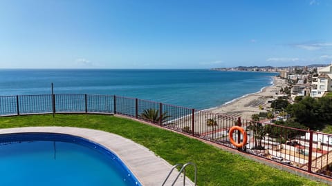 Beach, Swimming pool