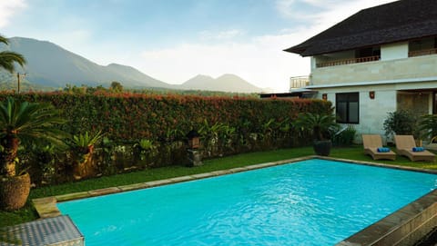 Mountain view, Mountain view, Pool view, Swimming pool