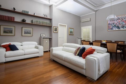 Giovio 11 - Eccellente - Spazioso - Centrale Apartment in Milan