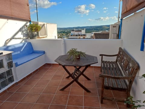 Summer, Balcony/Terrace