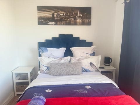 Affordable Guest house in Mwobray Bed and Breakfast in Cape Town