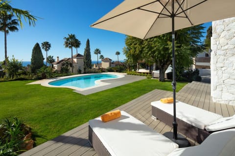 Garden, Balcony/Terrace, Garden view, Pool view, Swimming pool, Swimming pool, sunbed