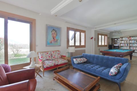 Rare villa in the heart of Little Savoyard Venice Villa in Auvergne-Rhône-Alpes