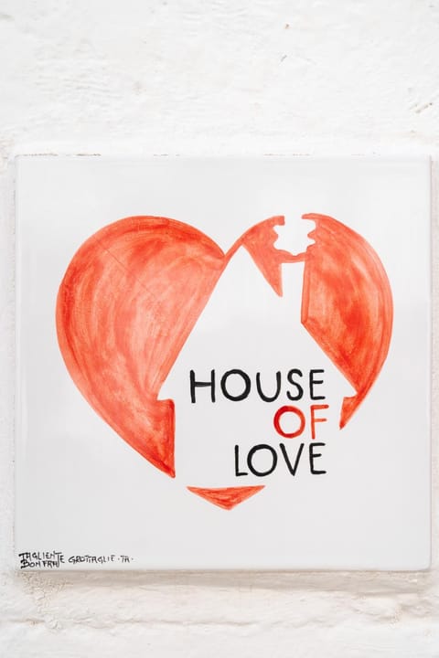 Property logo or sign, Decorative detail, Logo/Certificate/Sign