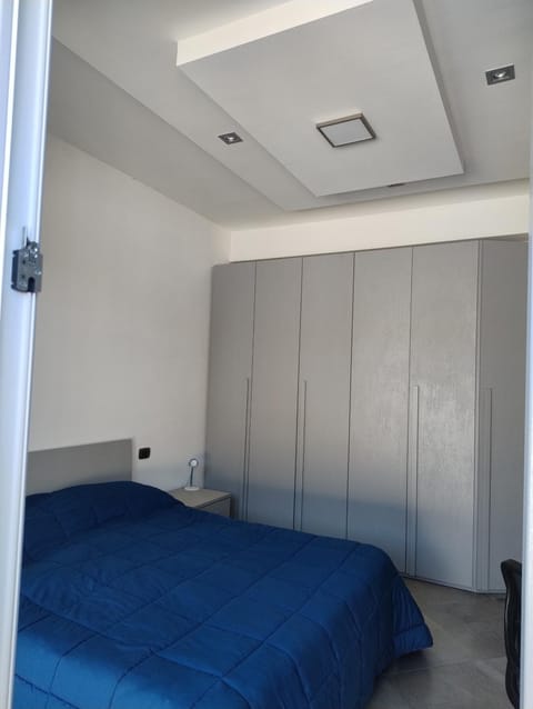 5 Terre Italian Delight Red Apartment in La Spezia