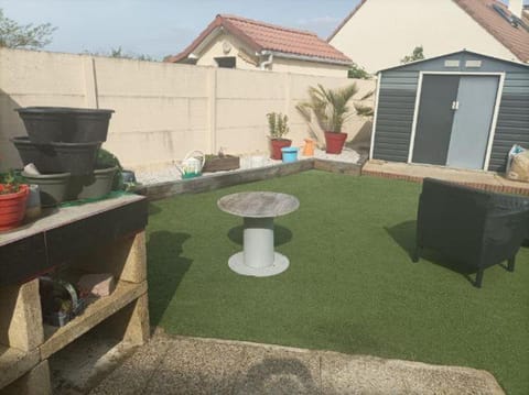 Maison Villa in Centre-Val de Loire