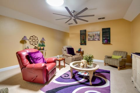 16 Mi to Dtwn Orlando Quiet Apt with Pool Access Apartment in Lake Mary