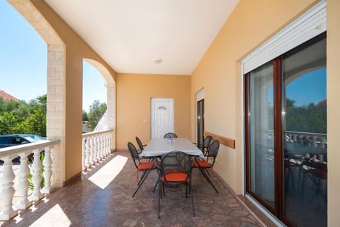 Day, Balcony/Terrace