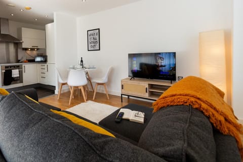 Kitchen or kitchenette, Living room, Dining area