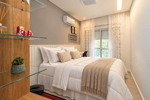 Bed, Photo of the whole room, Bedroom, towels, wardrobe, air conditioner