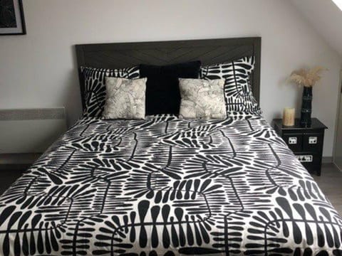 Duplex à 100m de la plage, balcon et parking gratuit - 4 pers. - FR-1-465-108 Apartment in Normandy