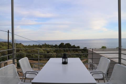 Day, Natural landscape, View (from property/room), Balcony/Terrace, Sea view