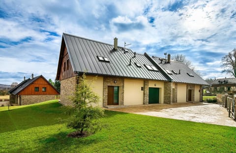 Property building, Garden view