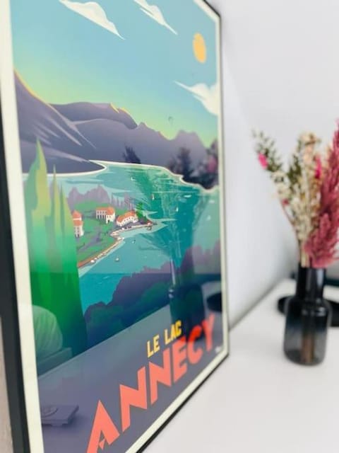 Charmante maisonnette avec terrasse et jolie vue - 5 min à pied du lac Apartment in Haute-Savoie