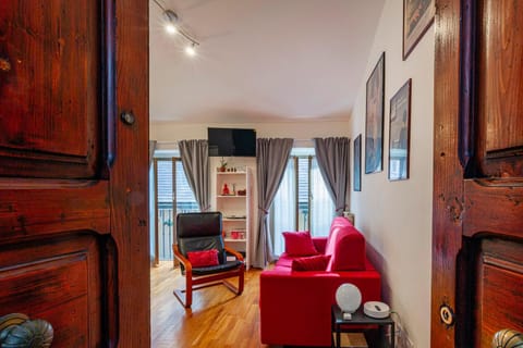 Facade/entrance, Living room, Seating area