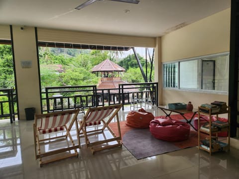 Balcony/Terrace, Seating area