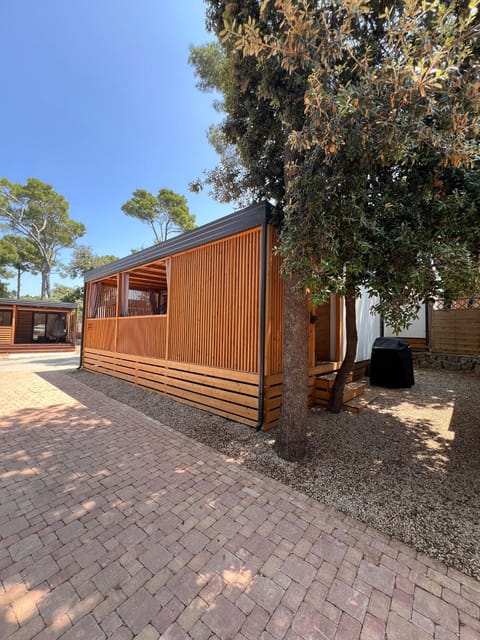 Facade/entrance, BBQ facilities