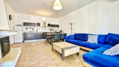 Living room, flat iron, kitchen