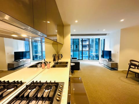 Kitchen or kitchenette, minibar, pet friendly, stove
