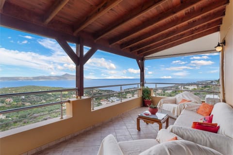 Natural landscape, Balcony/Terrace, Sea view