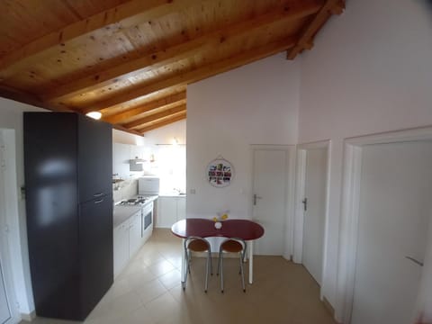 Marina Zuti Apartman Apartment in Split-Dalmatia County