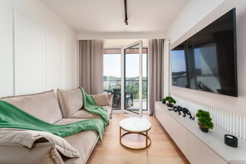 APARTAMENT DELUX KASPROWICZA 20C PRYWATNY Parking Basen Sauna oraz Siłownia W Cenie Apartment in West Pomeranian Voivodeship, Poland