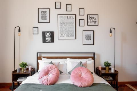Bed, Bedroom