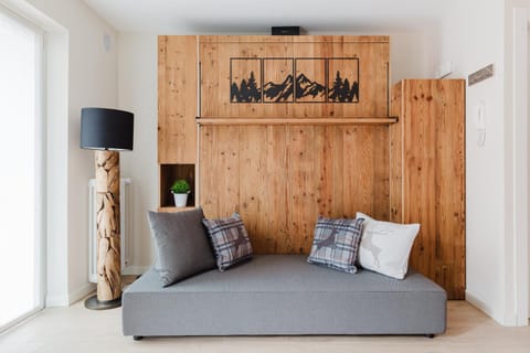 Bed, Living room, wardrobe