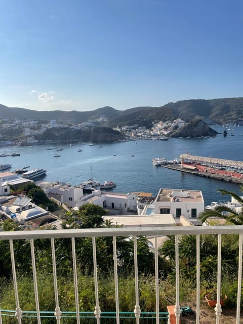 Nearby landmark, Day, Natural landscape, Balcony/Terrace, City view, Sea view