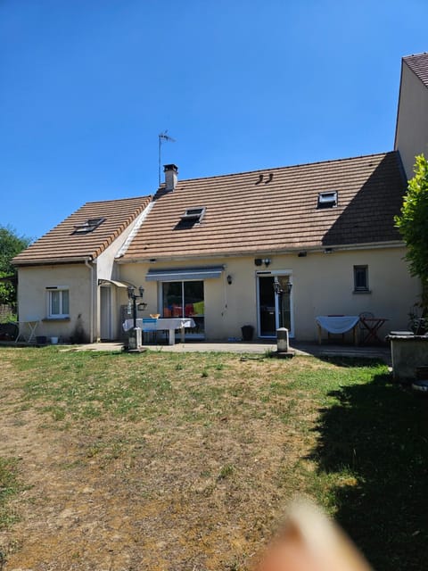 Property building, Garden view, Mountain view