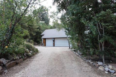 Midway Mountain Cabin Near Park City 7 bdrm 4ba Cabin in Wasatch County