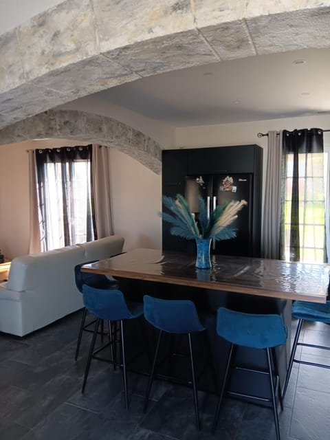 La villa des jonquilles Villa in Centre-Val de Loire