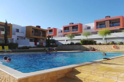 Property building, Pool view