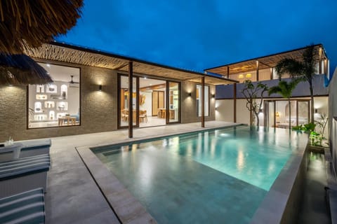 Property building, Pool view, Swimming pool