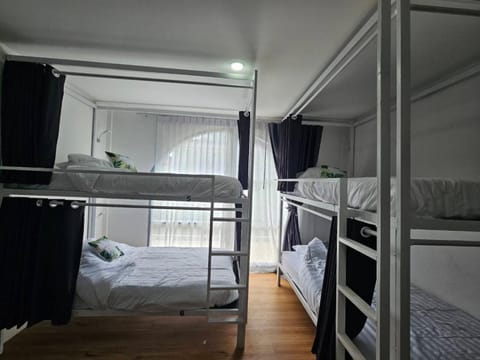 Photo of the whole room, bunk bed