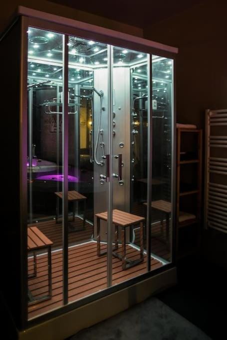 Une Parenthèse, gîte de charme et spa. Apartment in Carquefou