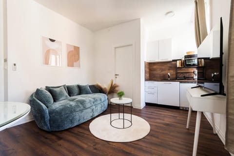 Kitchen or kitchenette, Living room, oven, stove