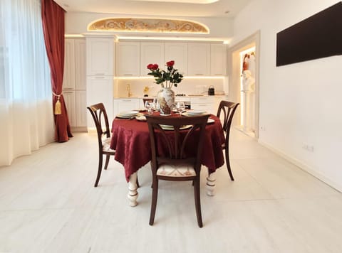 Arena Concert Concerto Love - Historic House Amorino at "Palazzo Tiolo" Palace Apartment in Verona