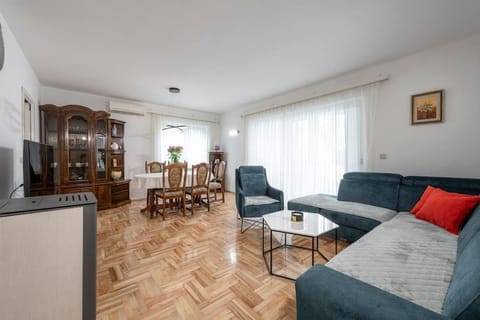 Apartment Sea Breeze Apartment in Dubrovnik