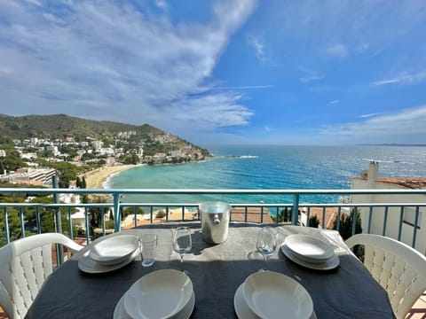 View (from property/room), Balcony/Terrace, Sea view