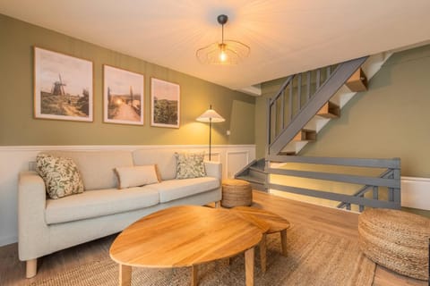 1 bedroom courtyard house typical of Old Lille Bed and Breakfast in Lille